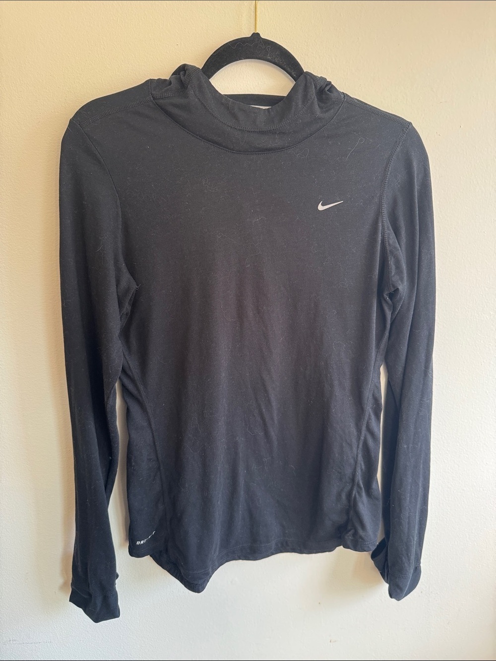 Nike Black Long-Sleeve Hooded Dri-FIT Top